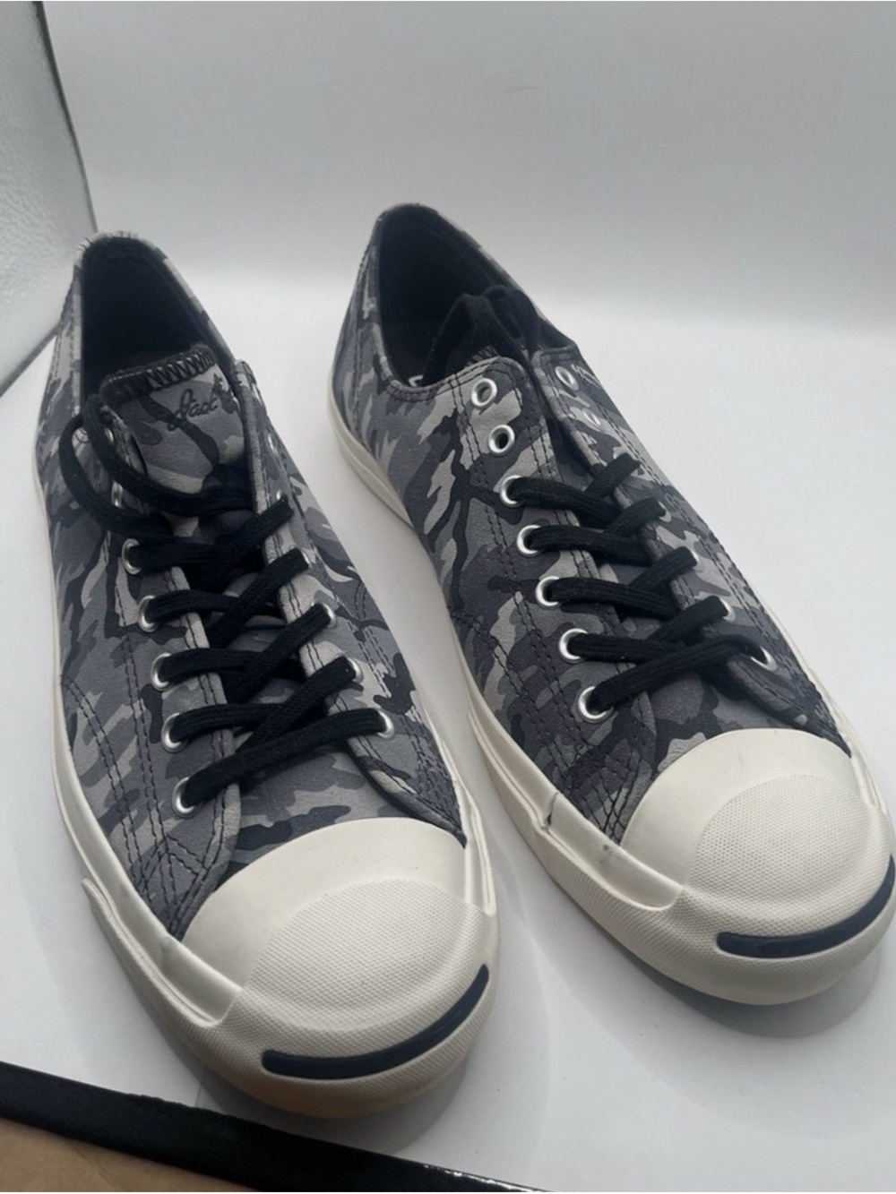 Converse Low-Top Camouflage Canvas Sneakers - Gray